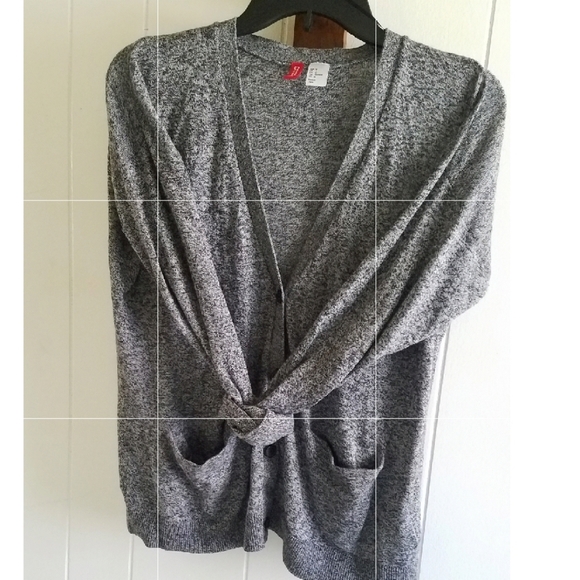 H&M Sweaters - ⭐Cardigan&Shirt bundle